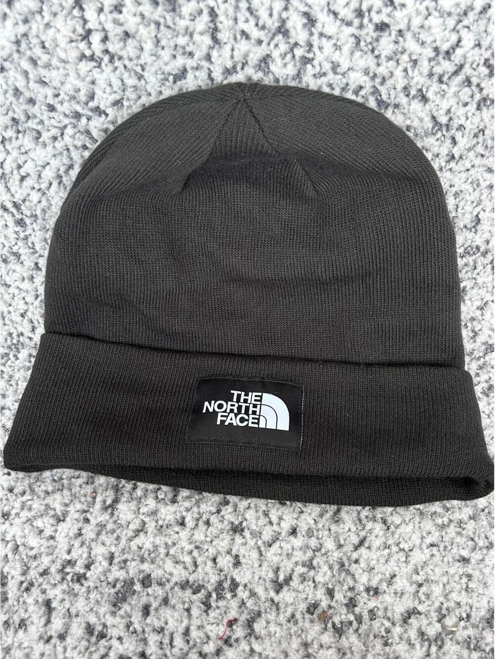 The North Face Unisex Knit Beanie Black One Size Logo Winter Hat NWOT